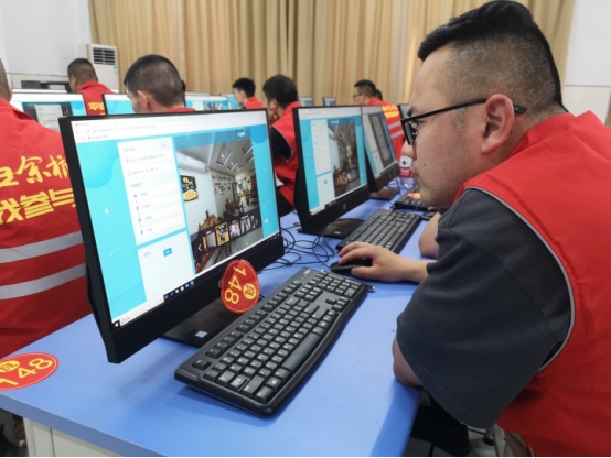 杭州余杭首届城市管理网格员技能比武大赛开锣 计算机技术培训同步启动