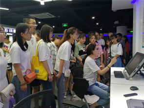 计算机技术与信息管理系组织学生赴北京实习实训